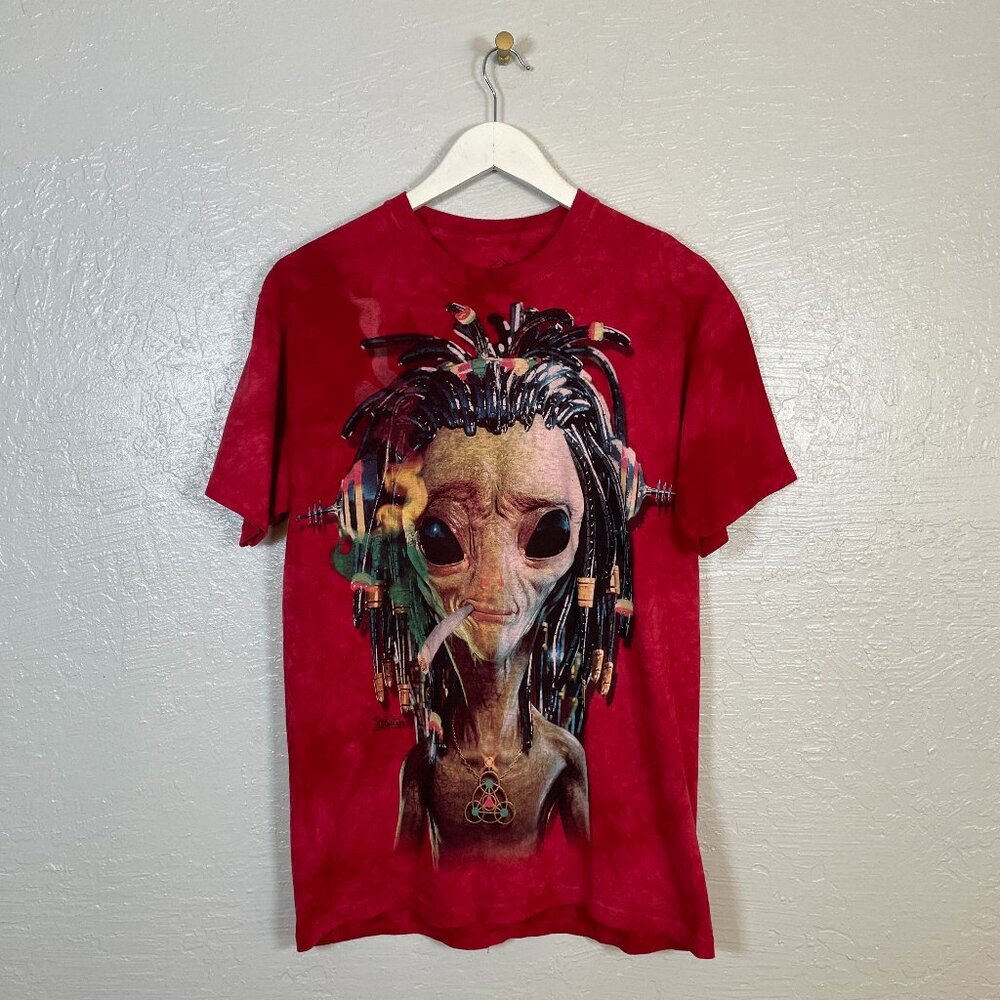 The Mountain Unisex M Red Rasta Alien Shirt Crew Neck Tie Dye Weed 100% Cotton
